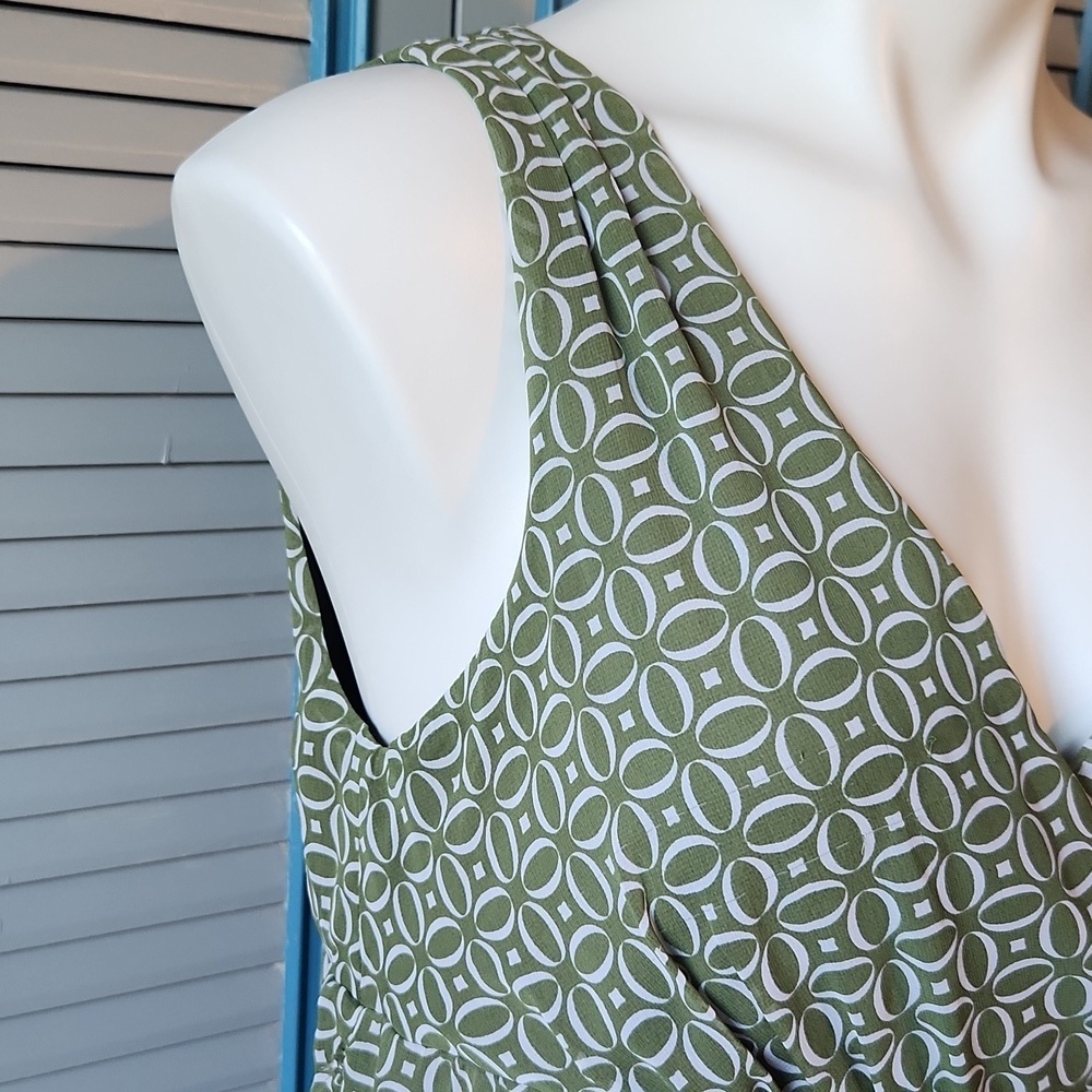 Connected Apparel Green Geometric Print Dress - Picture 7 of 13